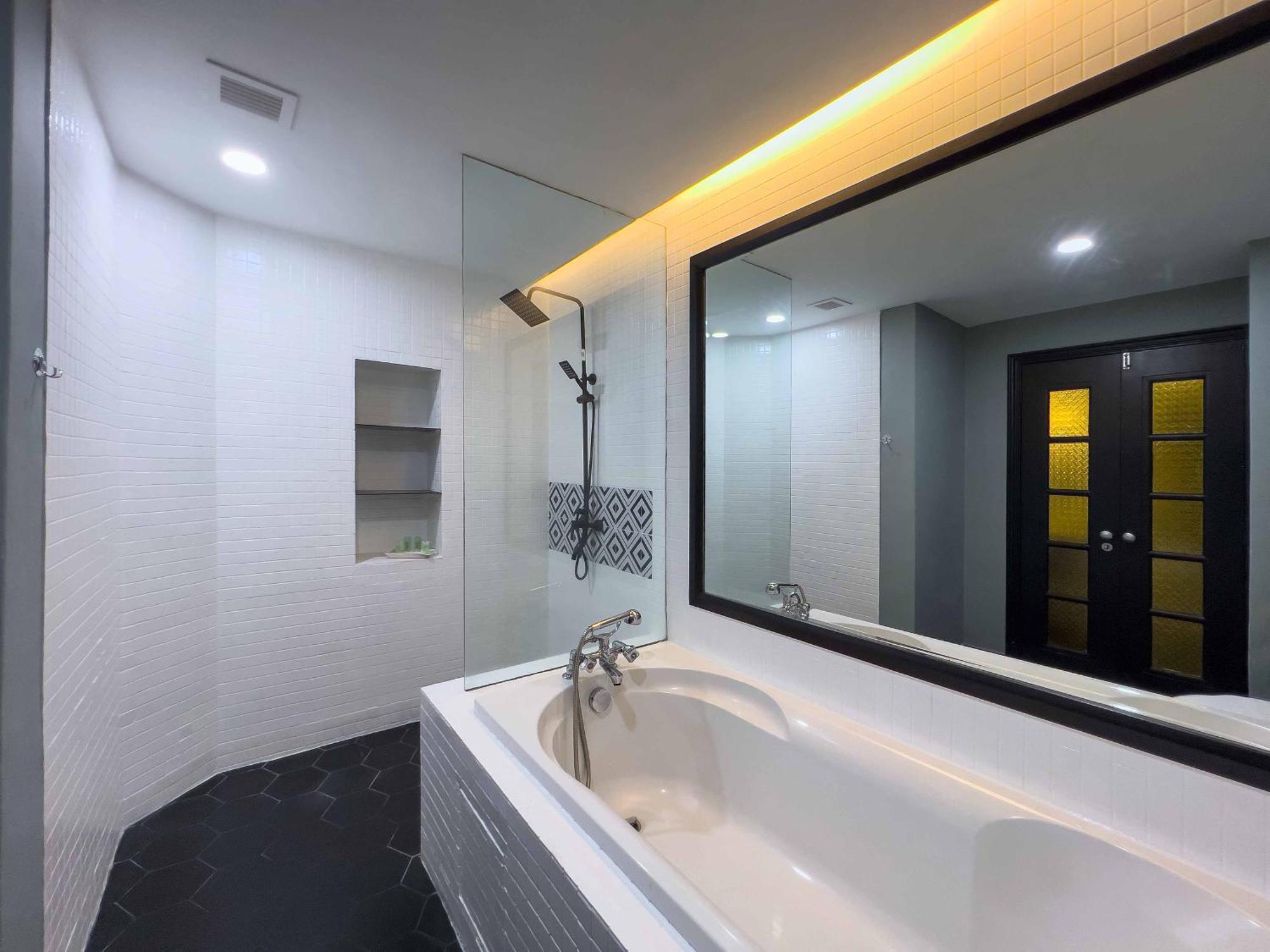 Hotel Seri Costa Malacca Bagian luar foto