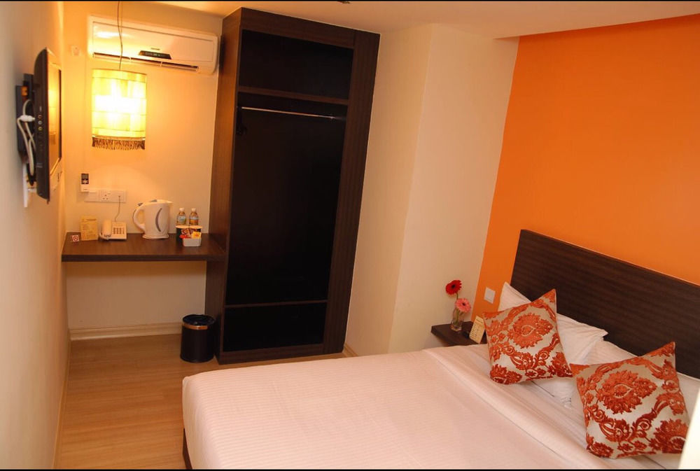 Hotel Seri Costa Malacca Bagian luar foto